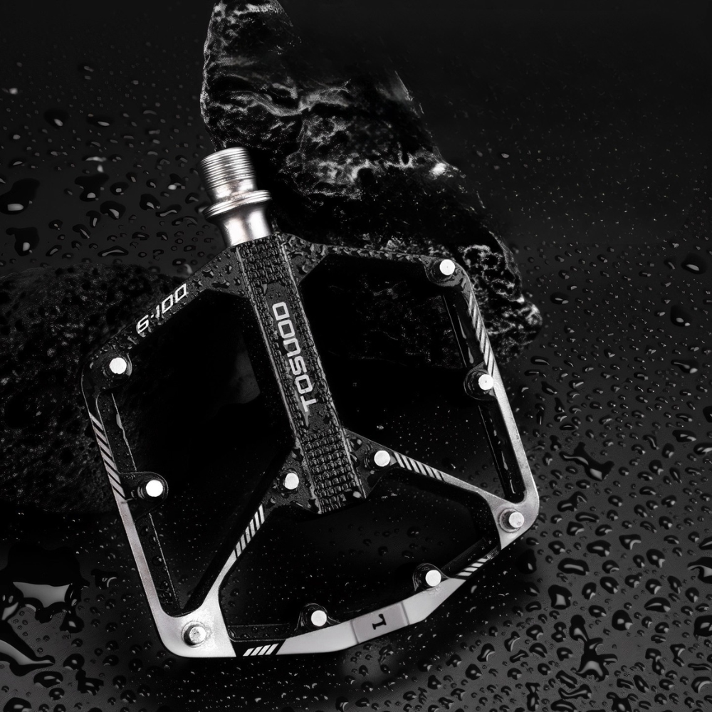 TitanPedal™ 9/16" Aluminum Grip Pedals (3 Bearings)